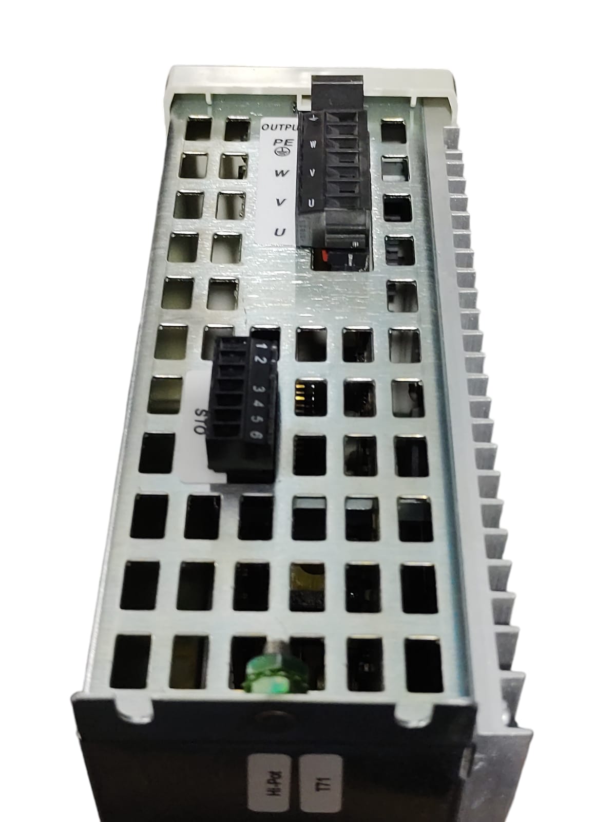 Allen Bradley 2097-v34pr3-lm Kinetix Variador (sin caja)